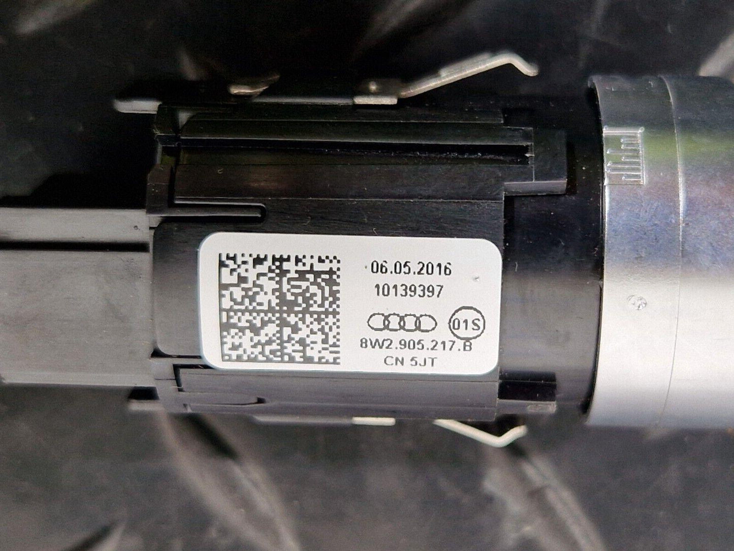 16-19 AUDI A4 AVANT B9 S-LINE ENGINE START STOP CONTROL SWITCH 8W2905217B