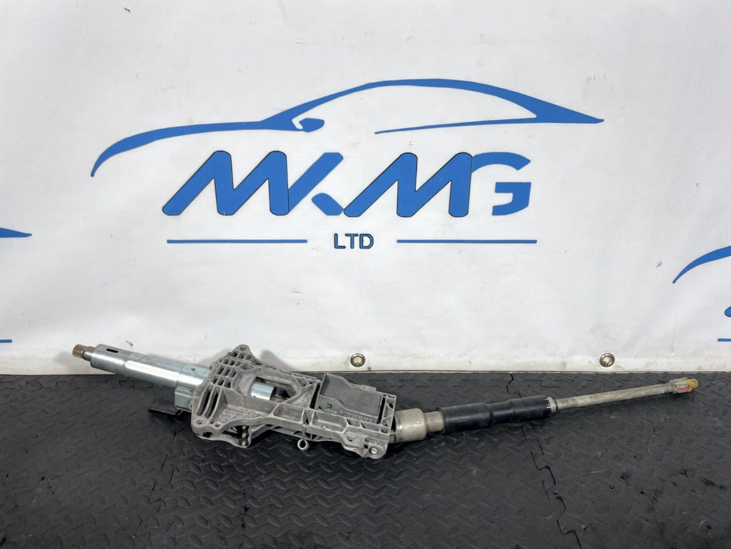 14-21 MERCEDES BENZ C300 W205 STEERING COLUMN & SHAFT JOINT A2054620200
