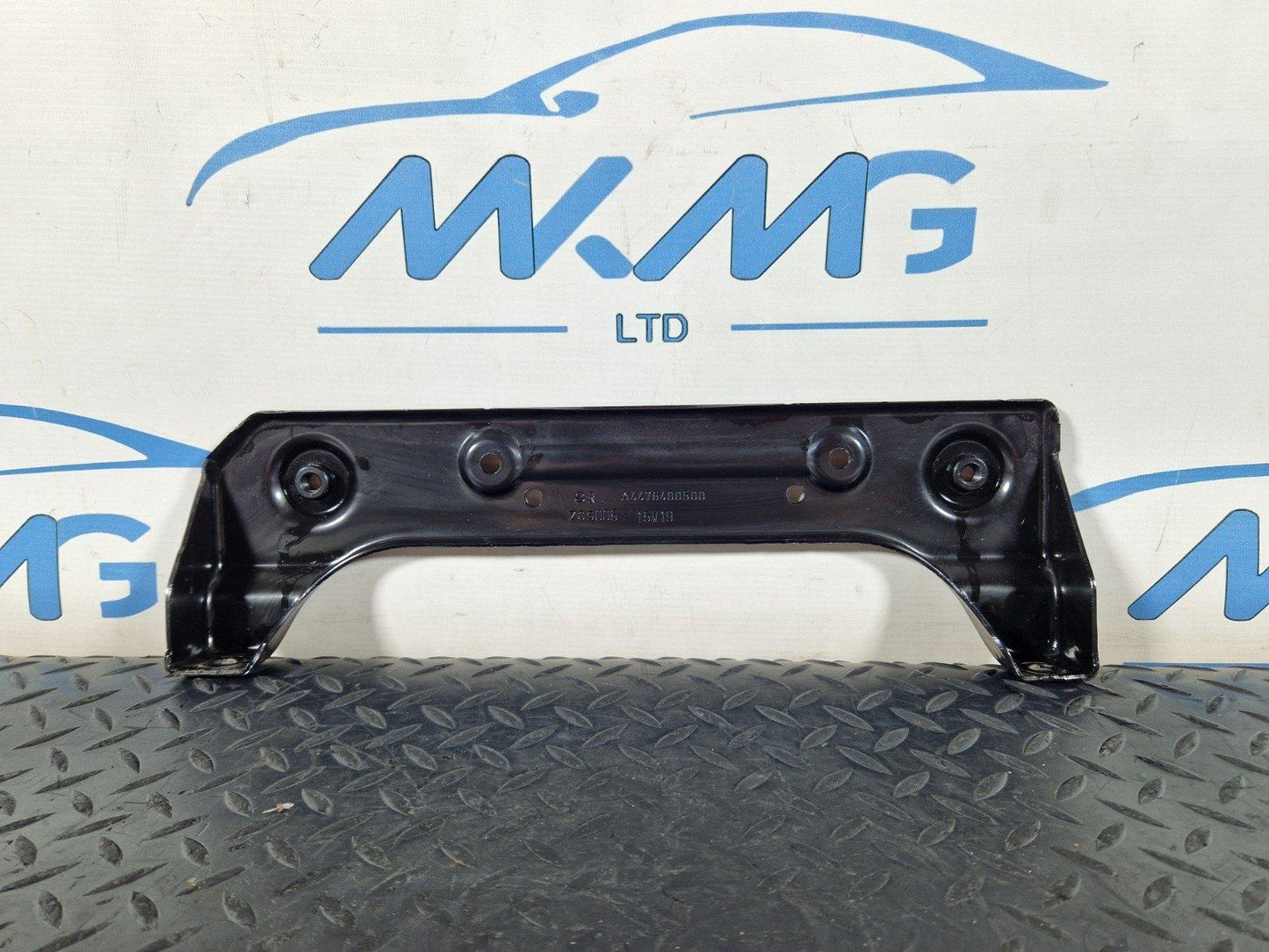 14-23 MERCEDES BENZ VITO W447 OEM FRONT RIGHT O/S SEAT MOUNT BRACKET A4476400500