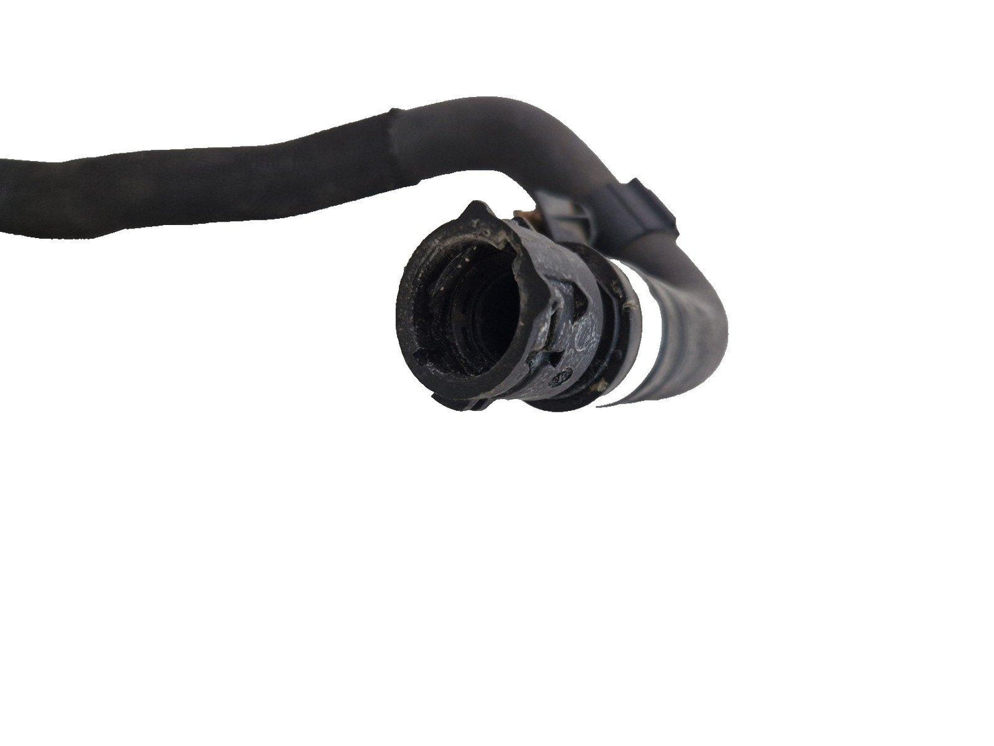 19-ON MERCEDES BENZ CLA C118 WATER COOLANT PIPE HOSE A2475011764