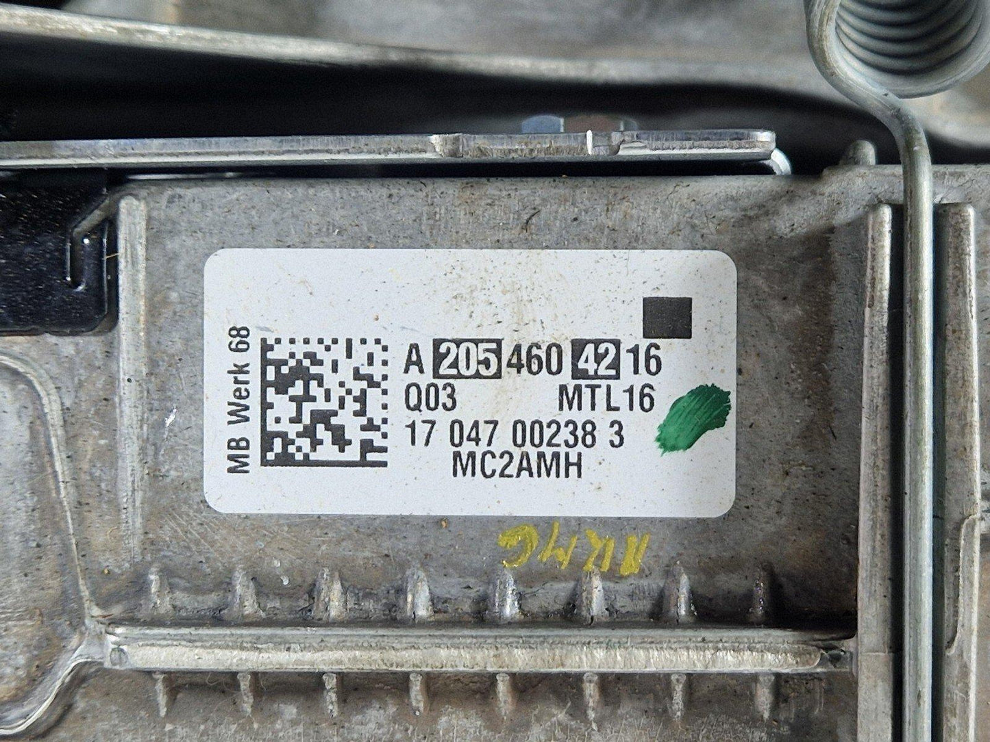 14-21 MERCEDES BENZ C200d W205 OEM STEERING COLUMN SHAFT TUBE A2054604216
