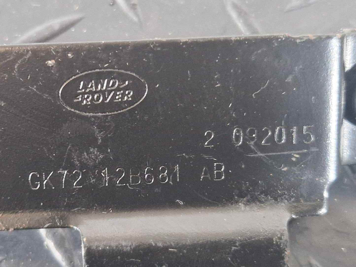 14-19 LAND ROVER L550 DISCOVERY SPORT CAMSHAFT SENSOR BRACKET GK7212B681AB