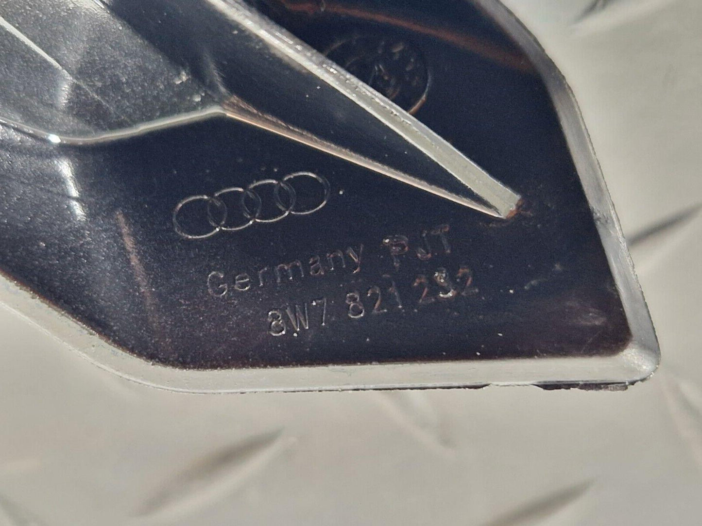 16-24 AUDI A5 F5 OEM CABRIO FRONT RIGHT FENDER COVER 8W782123