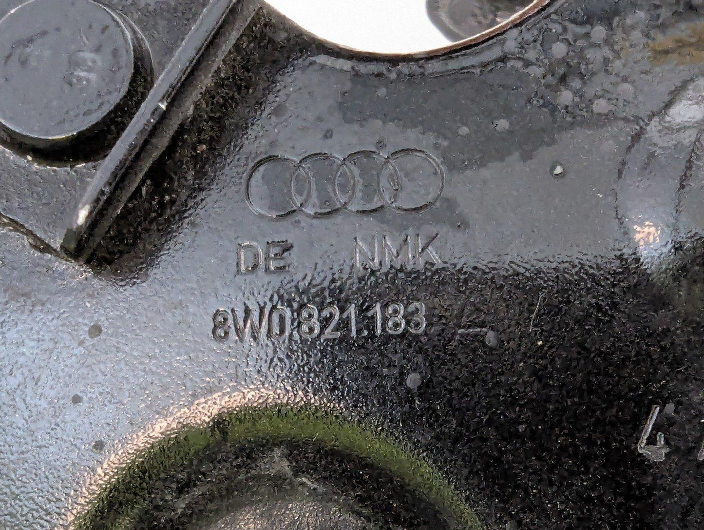 AUDI A4 GENUINE SLAM PANEL BRACKET MOUNT 8W0821183A