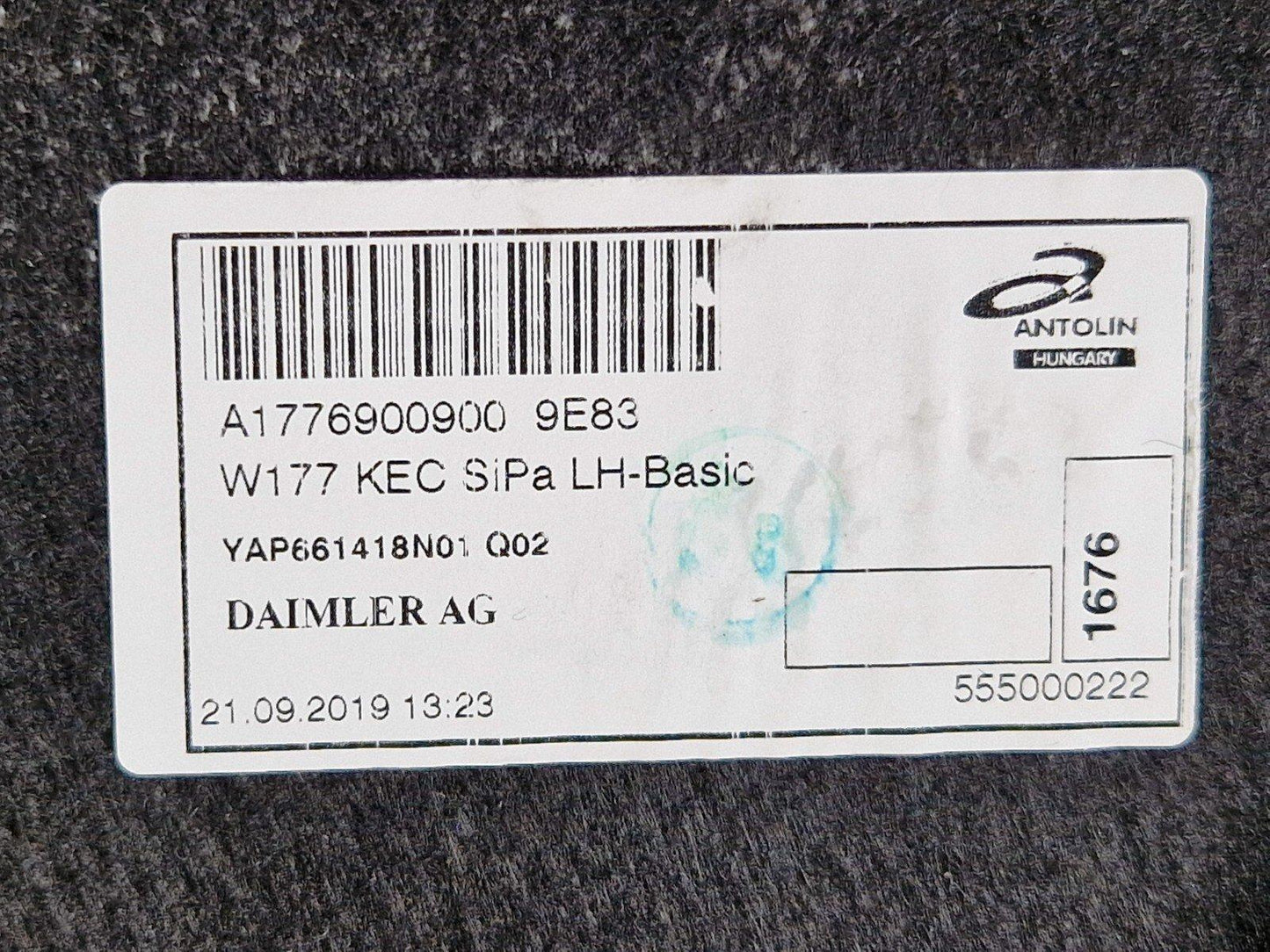 18-ON MERCEDES A CLASS W177 LEFT BOOT TRUNK TRIM PANEL COVER A1776900900