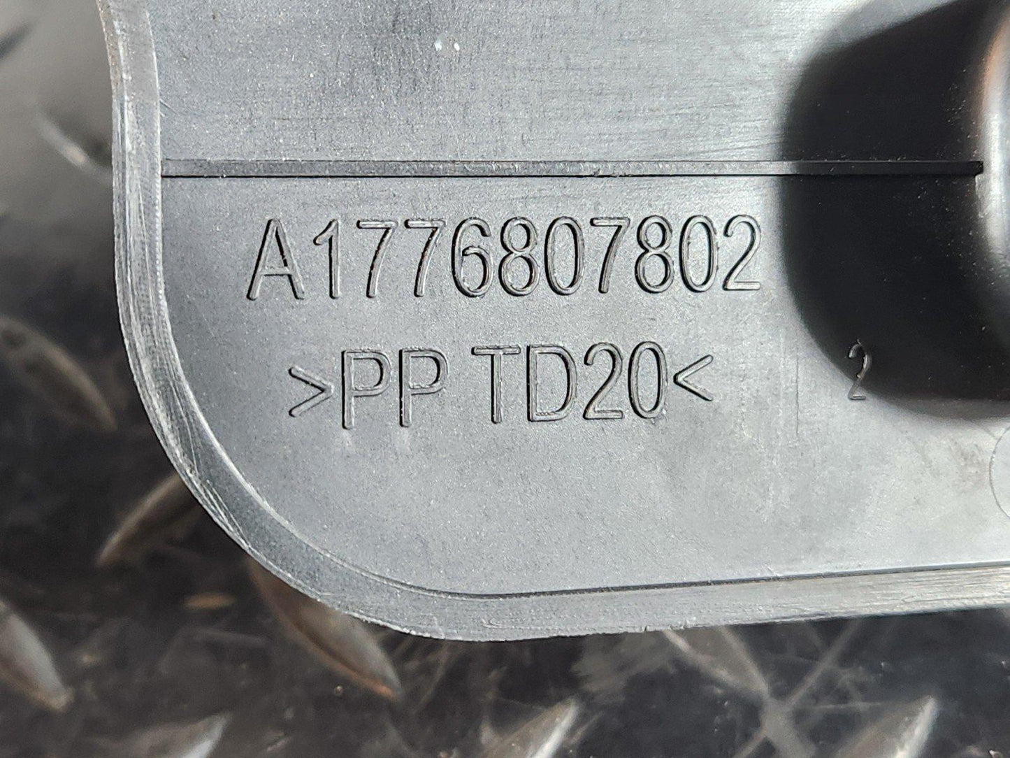 19-ON MERCEDES BENZ B CLASS W247 FOOTWELL TRIM A1776807802