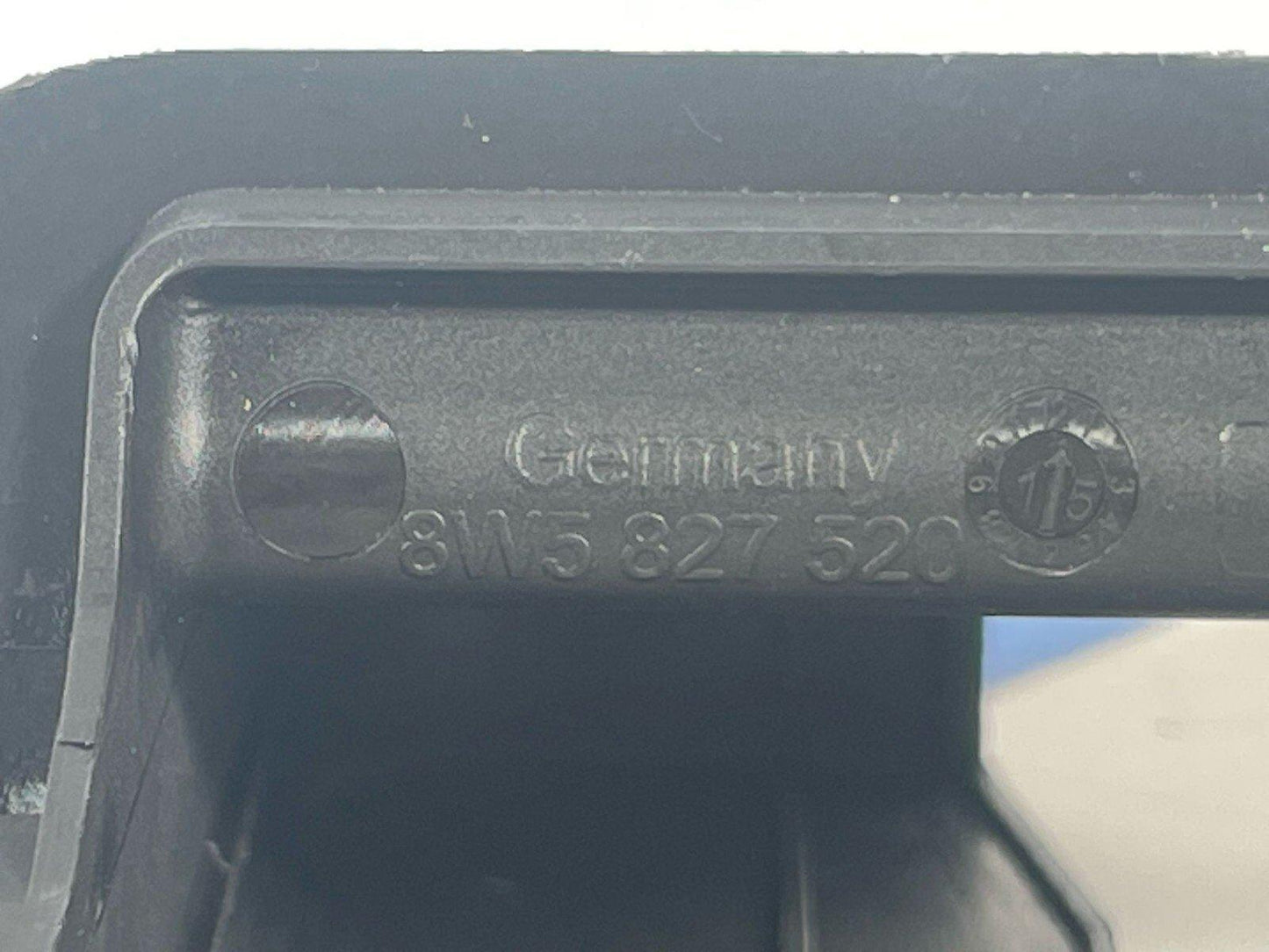 16-19 AUDI A4 B9 SALOON GENUINE 1.4 TFSI REAR BOOT LOCK COVER 8W5827520