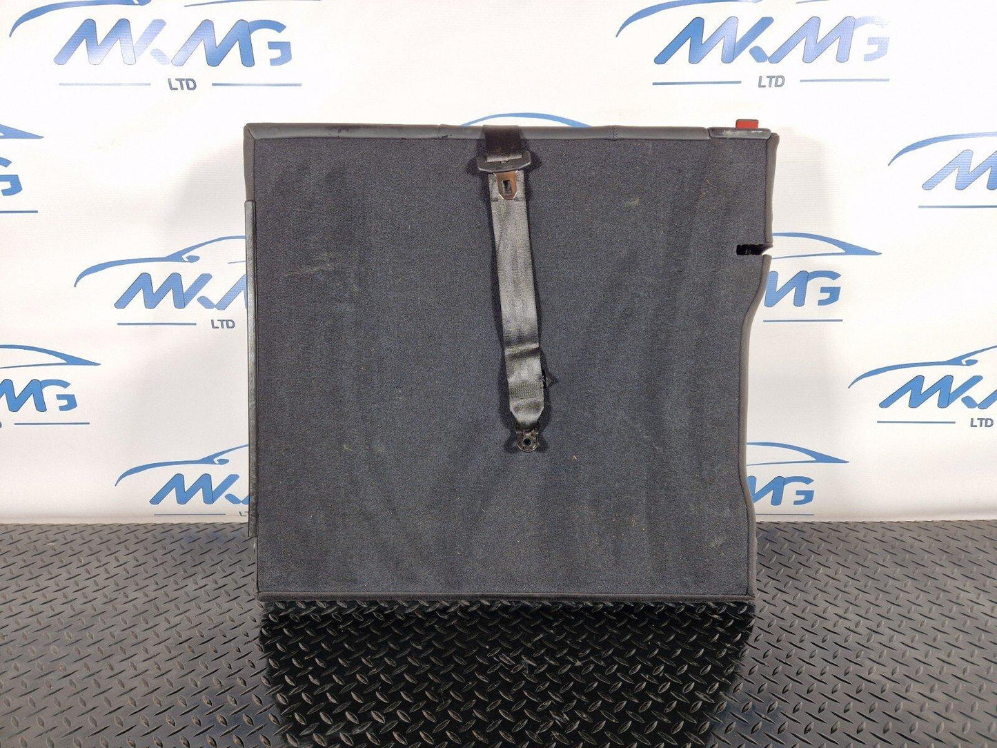 12-18 Audi A6 C7 Saloon Rear OS Right Soul Black Leather Seat Backrest 4G5885502