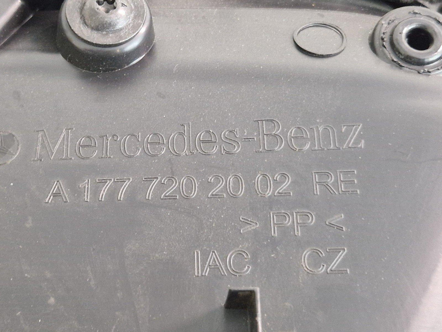 2021 MERCEDES A CLASS W177 DOOR CARD PANEL FRONT RIGHT DRIVER SIDE A1777202002