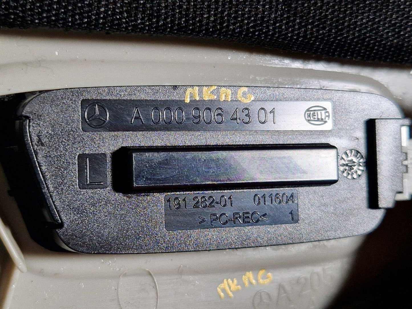 14-21 MERCEDES BENZ C220d W205 OEM C PILLAR TRIM PANEL LEFT A2056908703