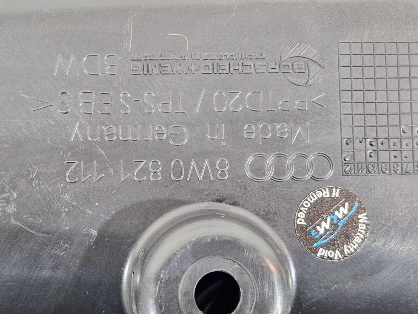 16-19 AUDI A4 AVANT B9 S-LINE FRONT RIGHT WING FILLER INSULATOR 8W0821112