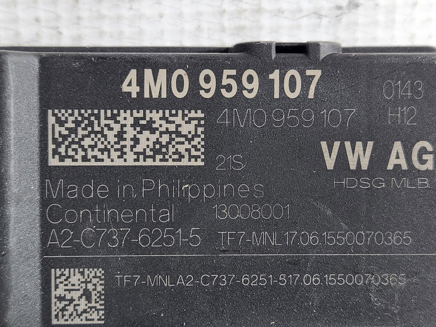 Audi A4 B9 Genuine Tailgate Boot Lid Control Module Unit 4M0959107