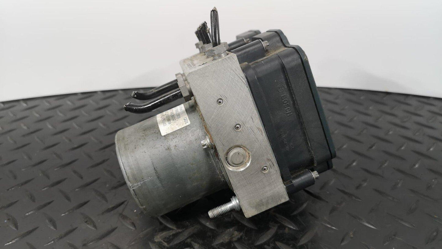 19-21 MERCEDES A-CLASS W177 V177 1.3 PETROL GENUINE ABS PUMP A1779002305 *B110