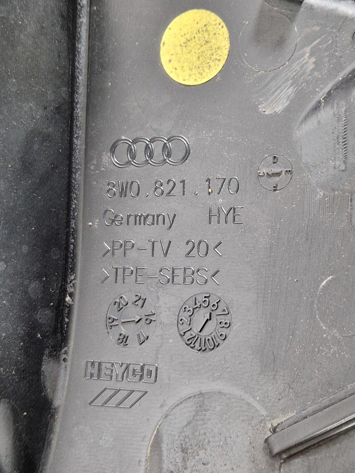 16-19 AUDI A4 B9 S-LINE GENUINE RIGHT DRIVER SIDE WING RUBBER SEAL 8W0821170