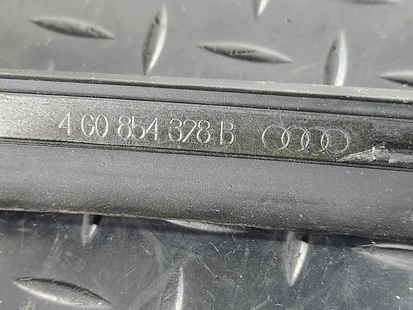 Audi A6 Allroad C7 Right Windshield Verticle Trim 4G0854328
