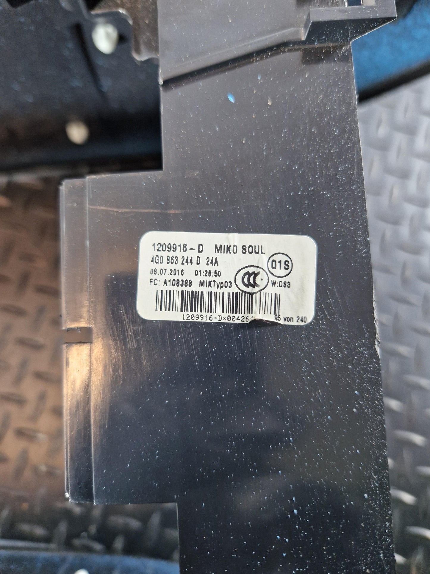 Audi A6 Allroad C7 Center Console 4G0863244D