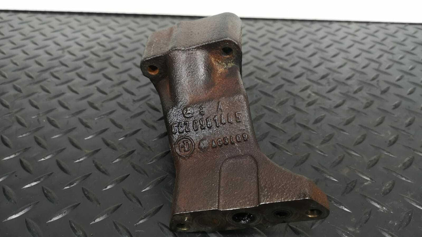 MERCEDES BENZ E-CLASS 3.0 CDI DIESEL ENGINE MOUNTING BRACKET A6420961445