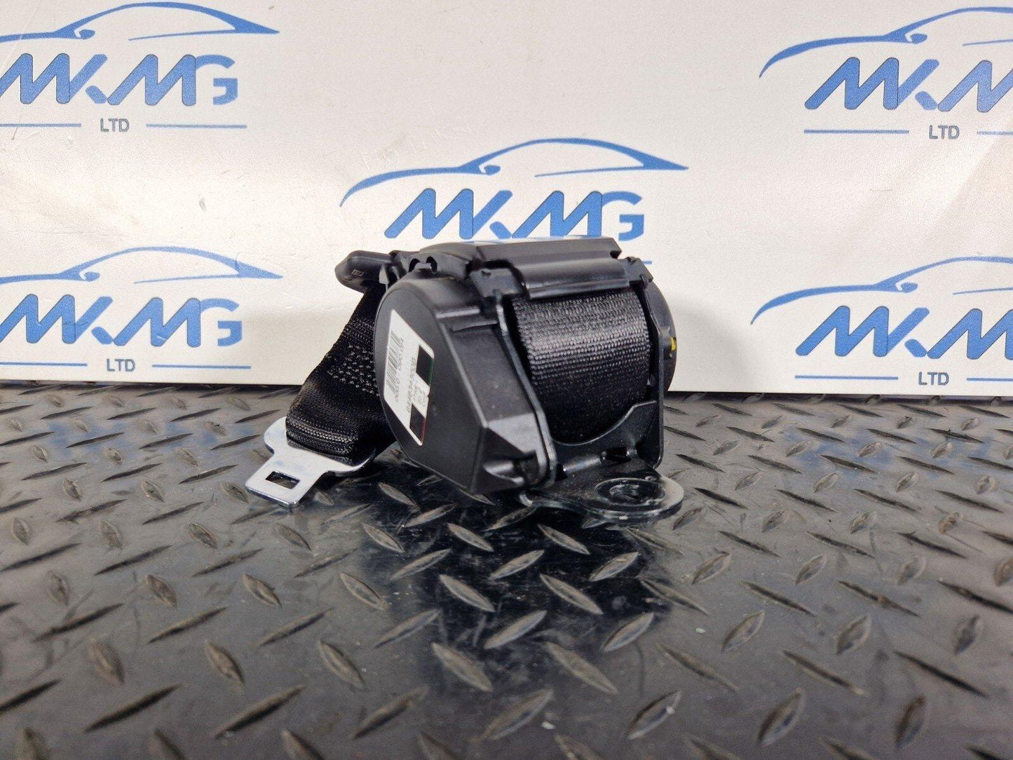 20-ON BMW 2 SERIES GRAN COUPE M-SPORT F44 SEAT BELT REAR CENTRE 7488775