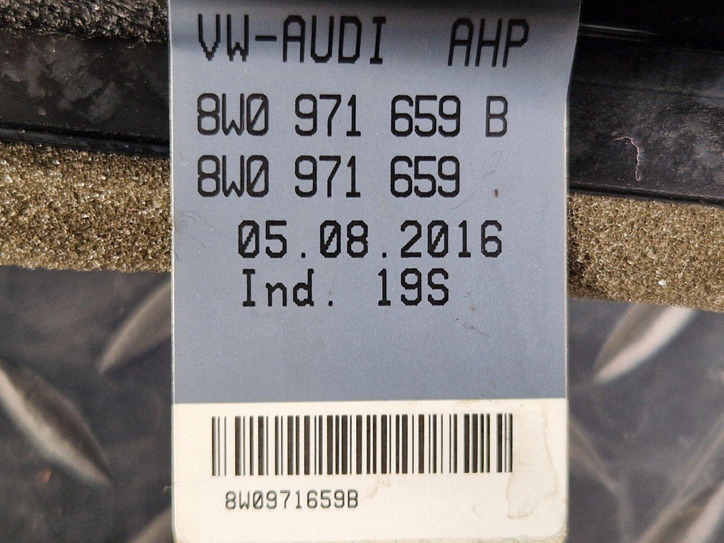 16-23 AUDI A5 F5 S-LINE DASHBOARD AIR VENTS TRIM 8W2820902 8W0971659B