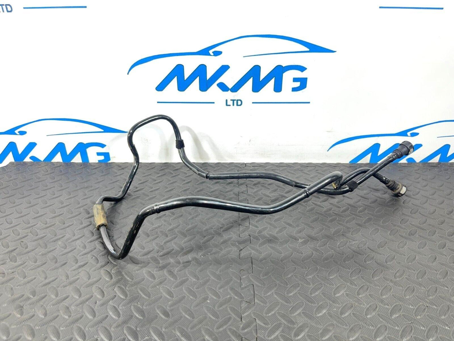 16-19 AUDI A4 B9 AVANT GENUINE CHARCOAL CANISTER FILTER PIPE 8W0133366