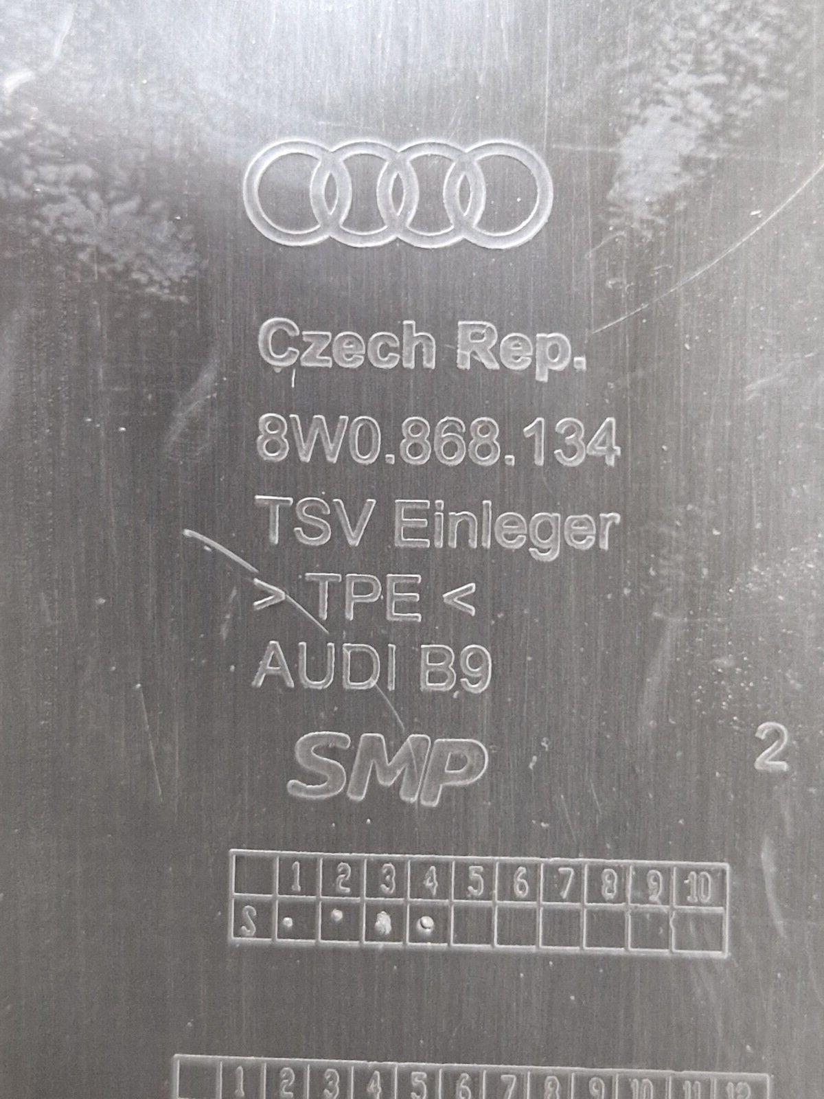 16-19 AUDI A4 B9 S-LINE RIGHT FRONT DOOR PANEL STORAGE RUBBER INSERT 8W0868134