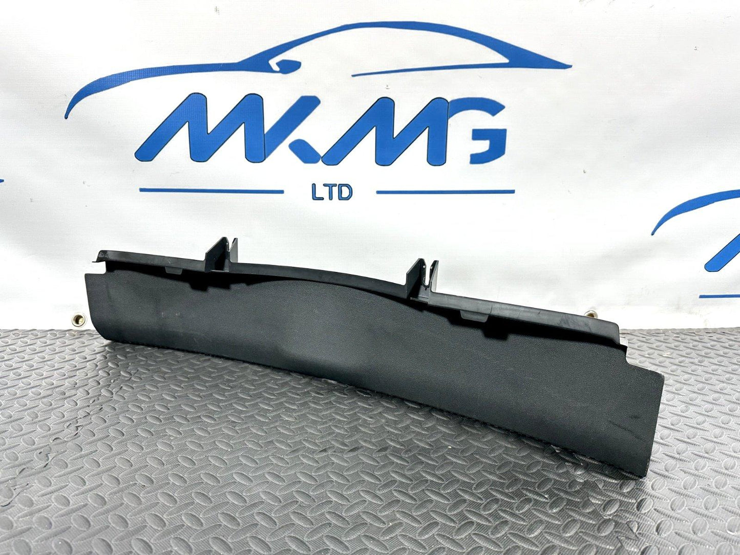 16-19 AUDI A4 B9 SALOON GENUINE BOOT TRUNK SILL COVER PROTECTION 8W5863471