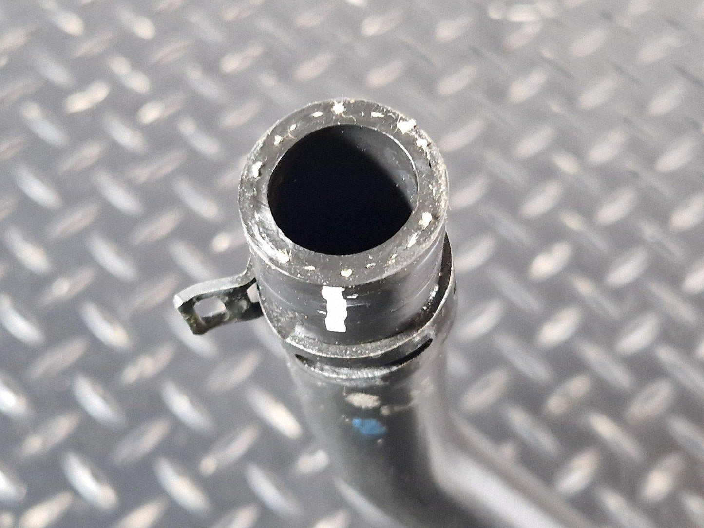 16-19 MERCEDES BENZ GLE W166 WATER COOLANT HOSE A1665004500 A1665004300