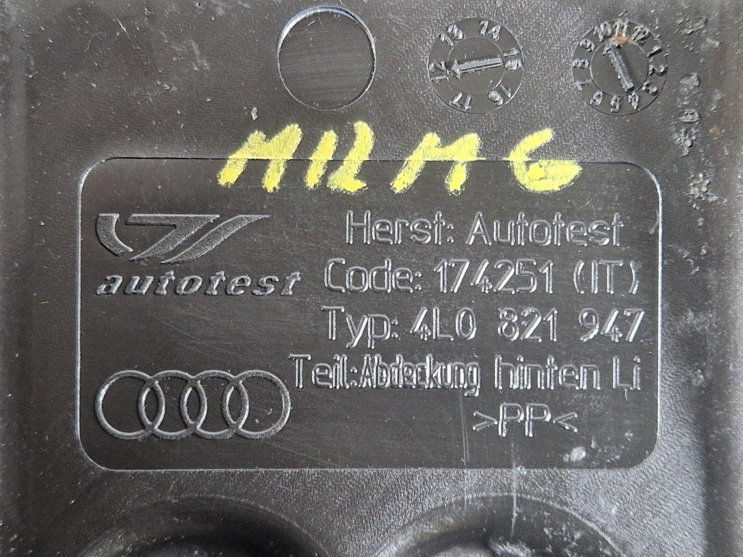 10-15 AUDI Q7 4L GENUINE EXTERIOR PART 4L0821947