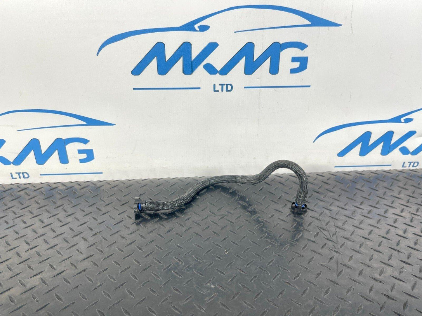 19-ON MERCEDES BENZ A CLASS W177 V177 EQ A250e Vacuum Hose A1774301900