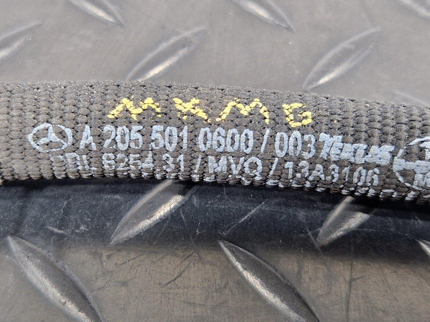 14-21 MERCEDES BENZ C220d W205 GENUINE ADBLUE INJECTION NOZZLE HOSE A2055010600