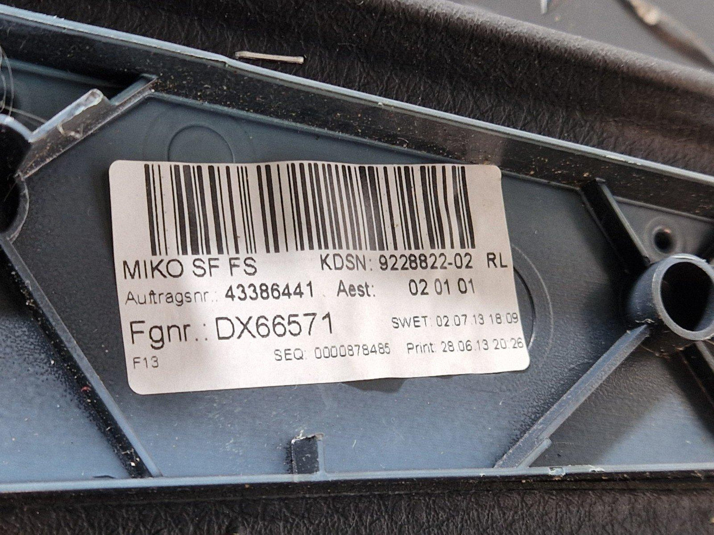 11-18 BMW 6 SERIES F13 CENTER CONSOLE RIGHT SIDE O/S TRIM PANEL 9228822 9197158