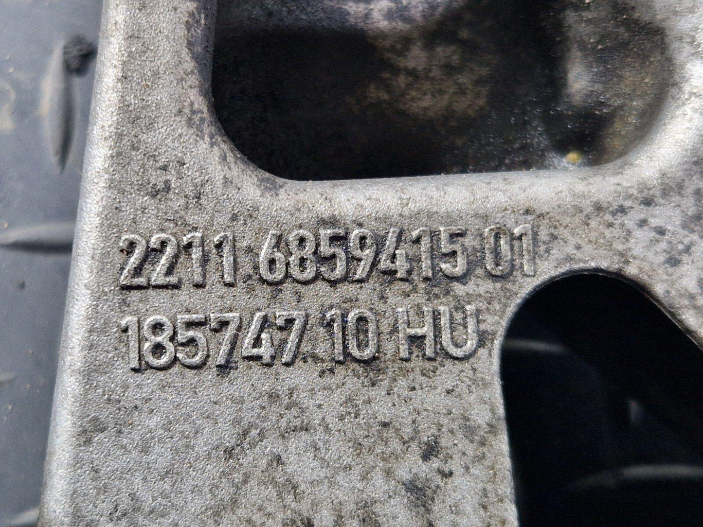 BMW 1 2 3 4 SERIES F20 F22 F30 F32 F36 ENGINE SUPPORT MOUNT BRACKET LEFT 6859415