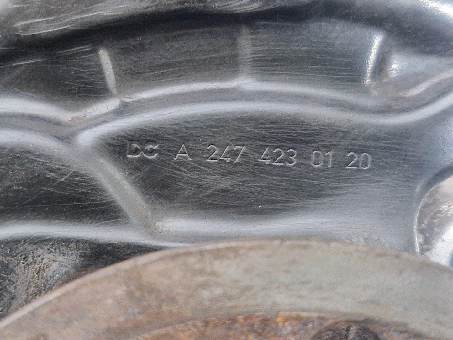 18-ON MERCEDES A B CLA W177 W247 C118 N/S/R WHEEL HUB & BEARING 2473570300
