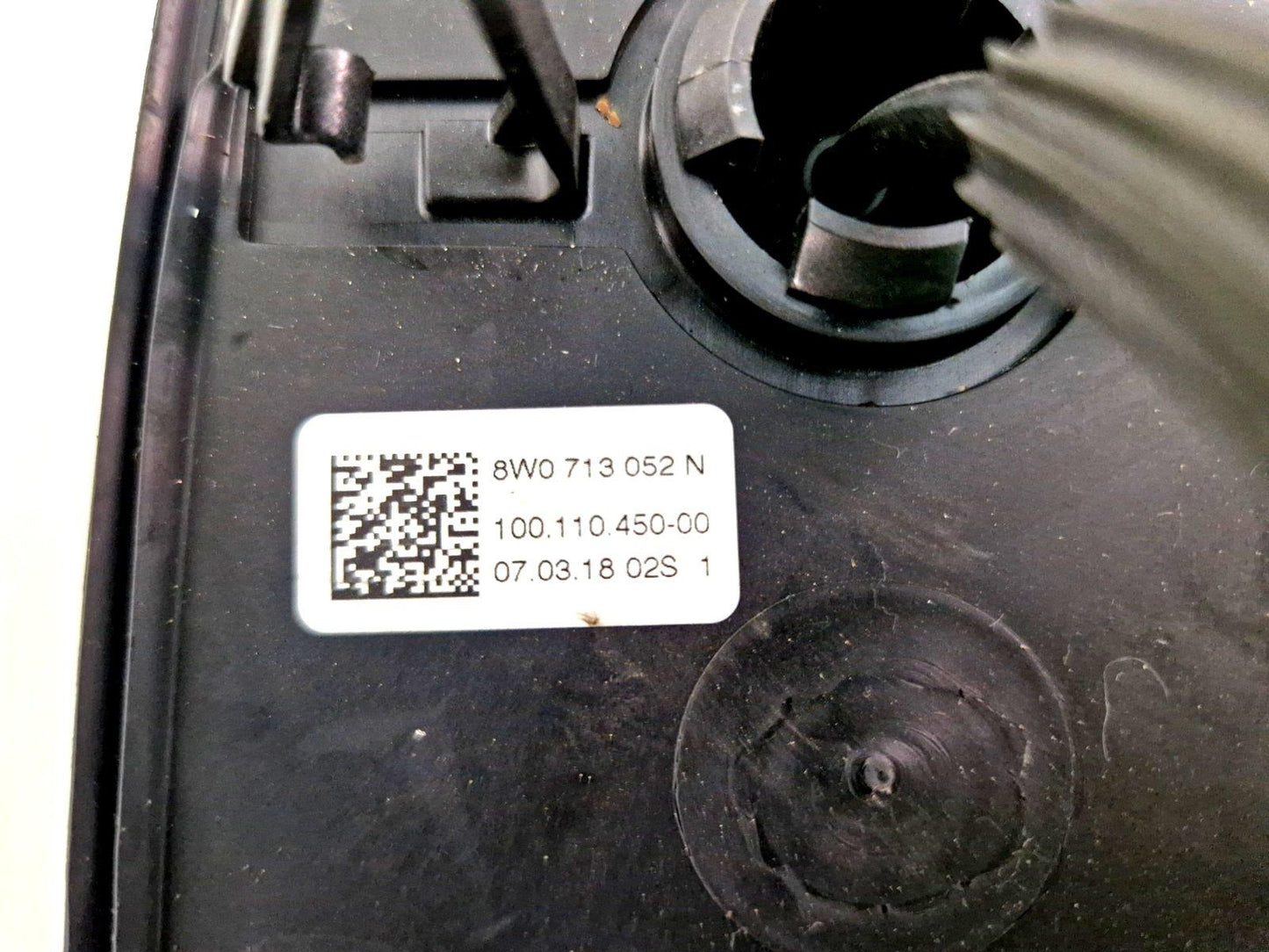 16-19 AUDI A4 B9 GENUINE OEM GEAR EMERGENCY RELEASE MODULE LINKAGE 8W0713052N
