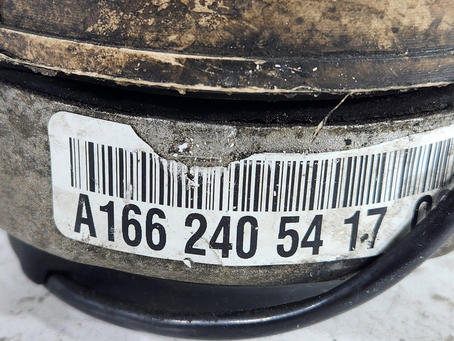 Mercedes-Benz ML W166 Genuine Engine Mount A1662405417