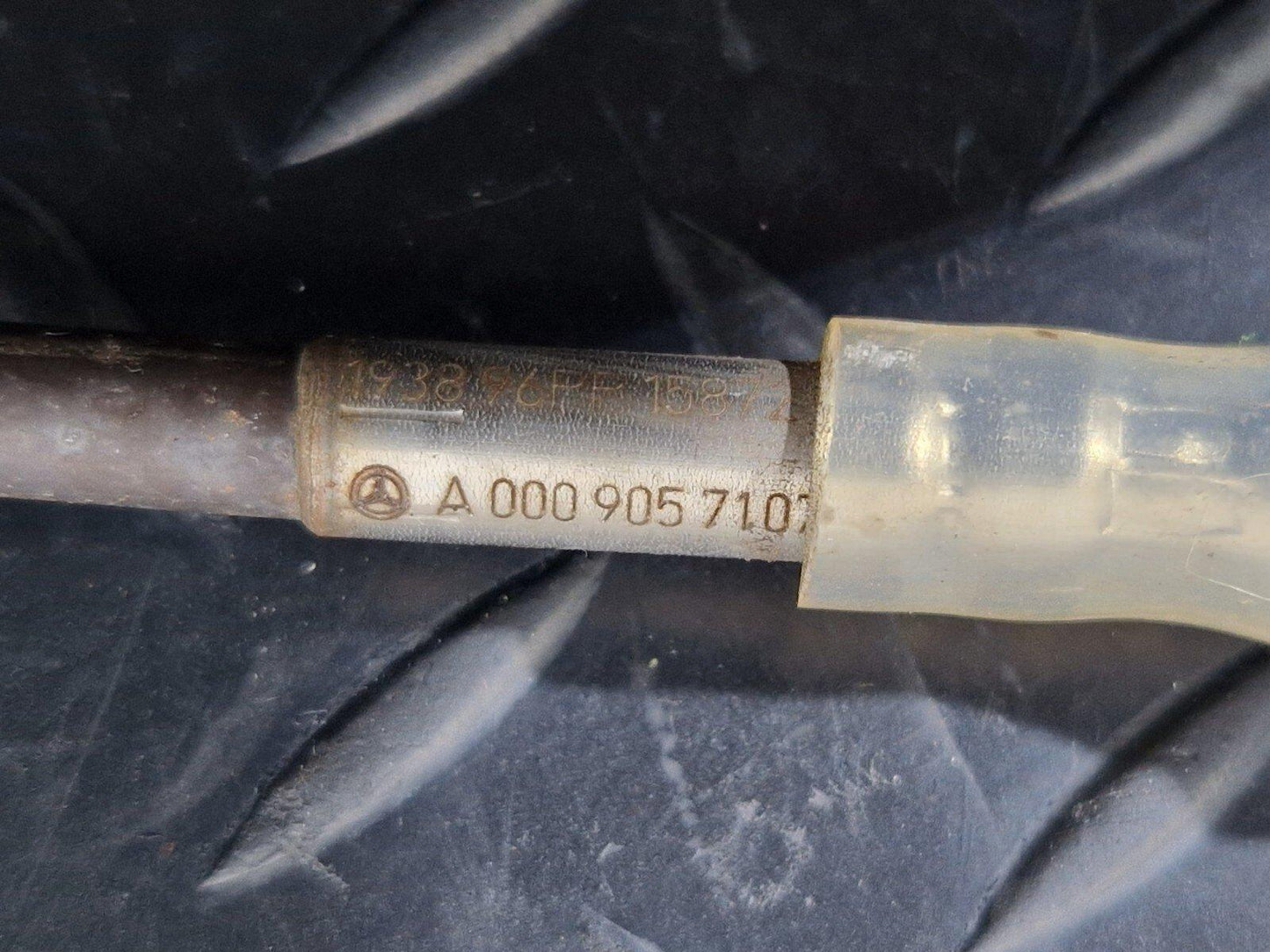 18-ON MERCEDES BENZ A CLASS W177 GENUINE LAMBDA SENSOR OXYGEN A0009057107