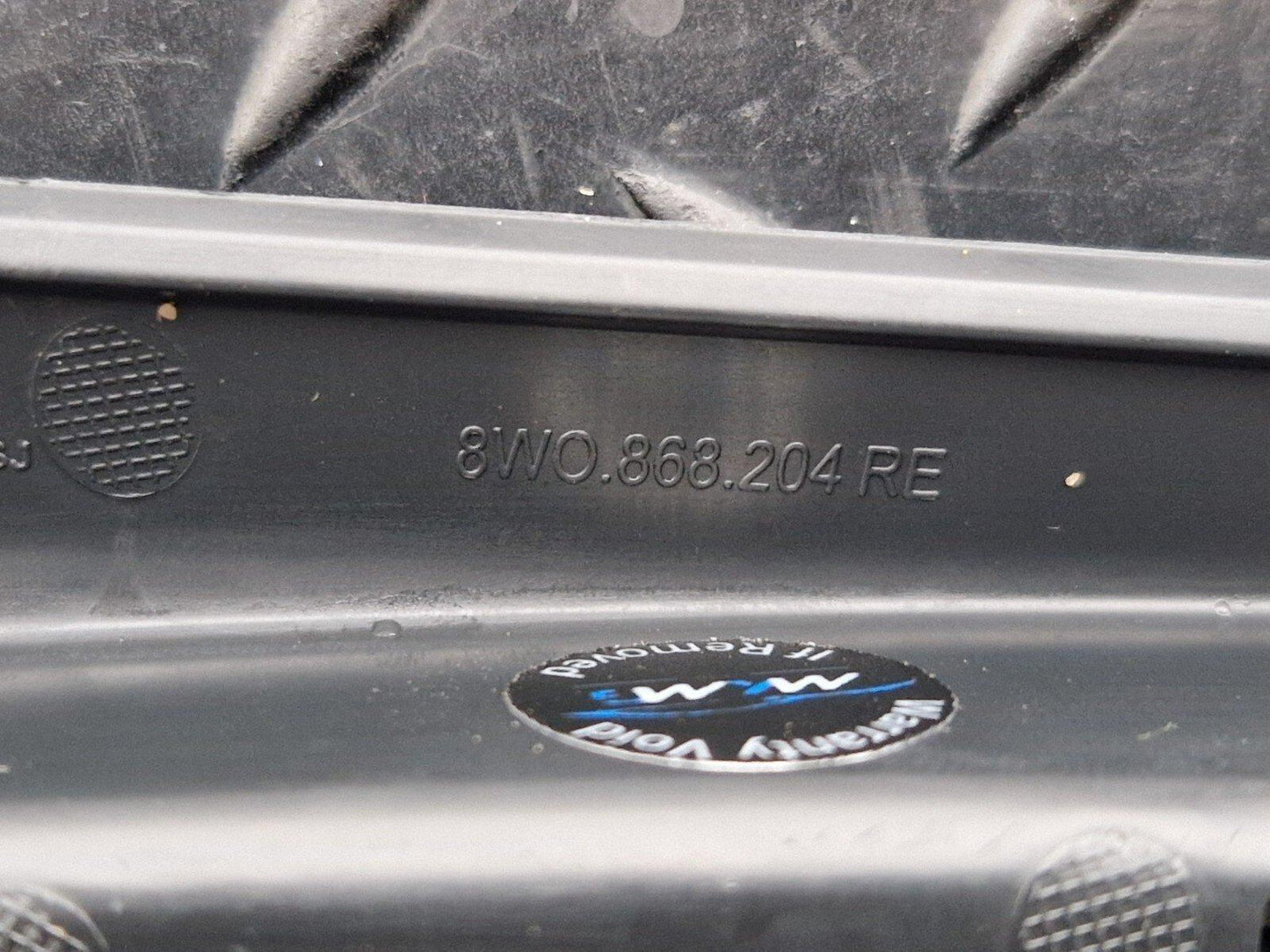 16-19 AUDI A4 AVANT B9 S-LINE GENUINE RIGHT SIDE A PILLAR BRACKET 8W0868204