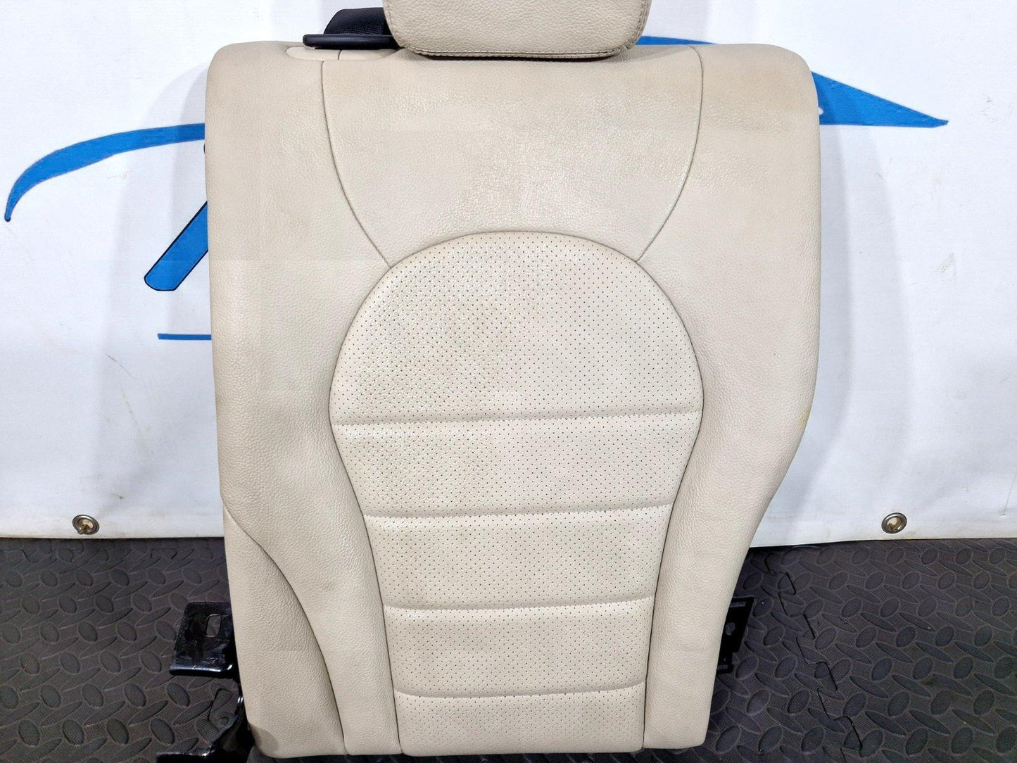 14-21 MERCEDES BENZ C CLASS W205 REAR LEFT N/S LEATHER SEAT BACKREST BEIGE