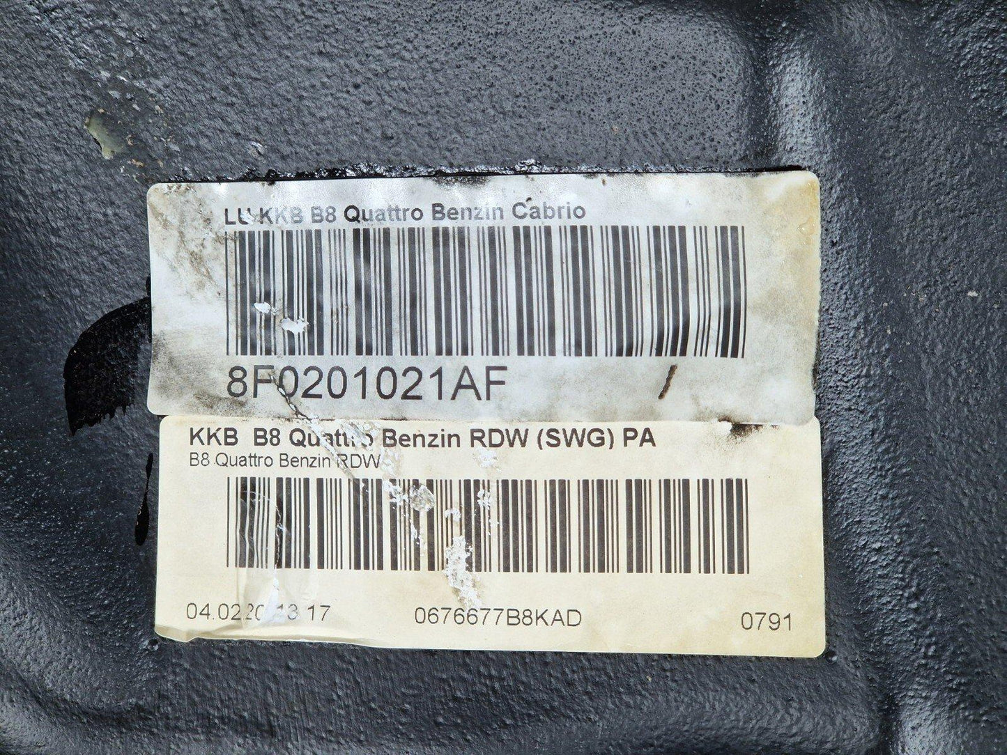 12-17 AUDI S5 CONVERTIBLE GENUINE PETROL ENGINE FUEL TANK WITH PUMP 8W0201021AF