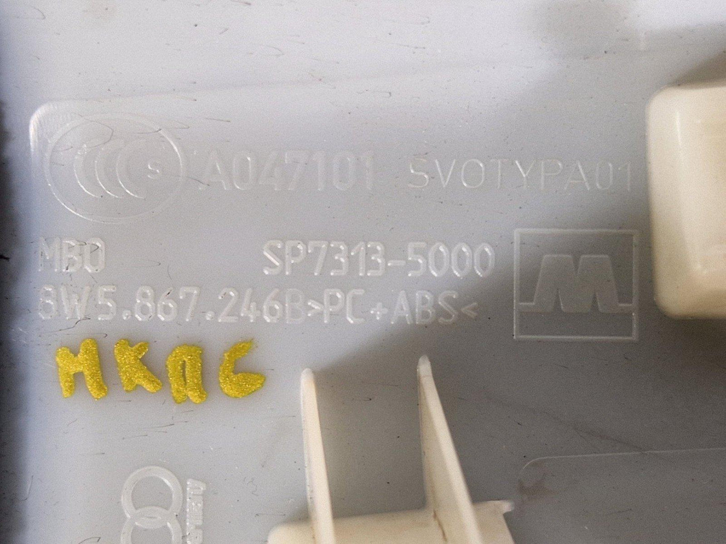 16-19 AUDI A4 B9 S-LINE OEM REAR RIGHT SIDE C-PILLAR TRIM 8W5867246B