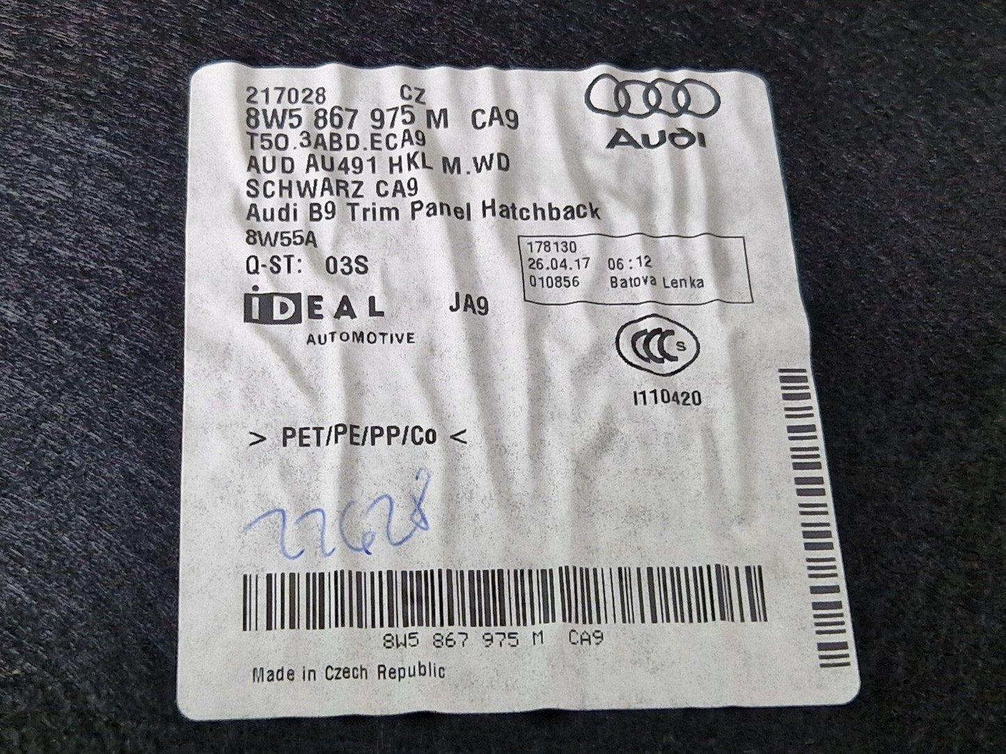 16-19 AUDI A4 B9 GENUINE BOOTLID TAILGATE TRIM PANEL 8W5867975