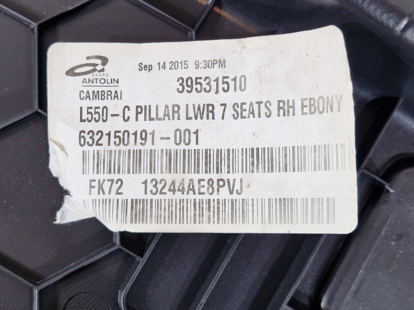 14-19 LAND ROVER L550 SPORT REAR RIGHT LOWER C-PILLAR TRIM FK7213244AE8PVJ