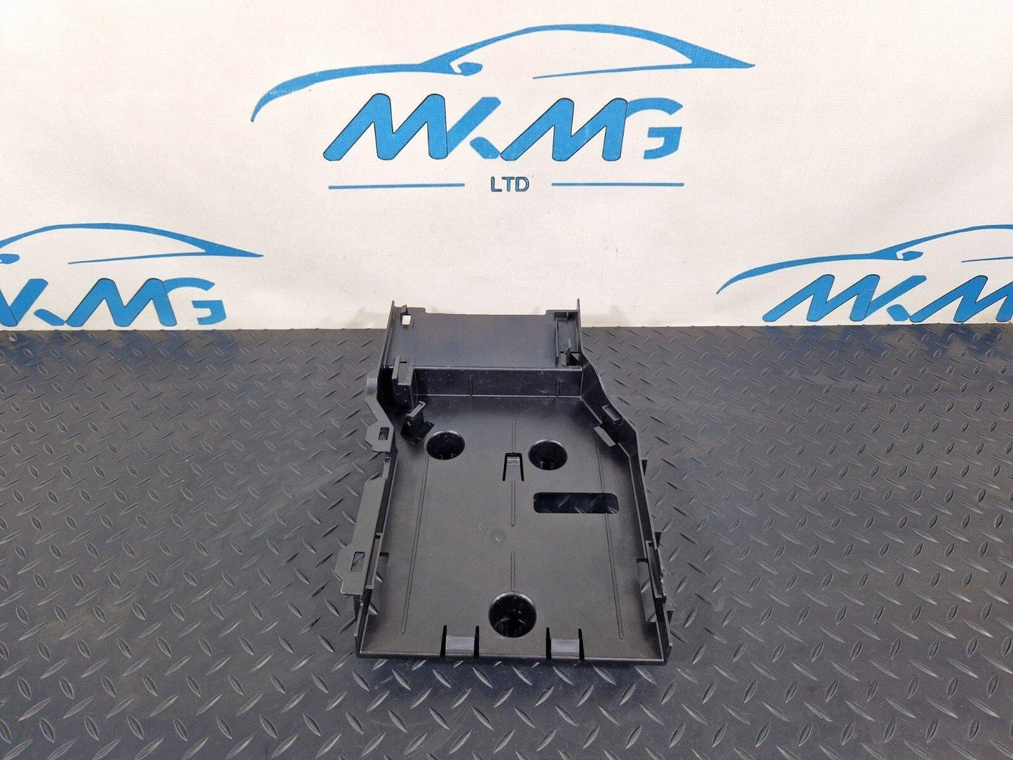 18-ON MERCEDES SPRINTER W907 W910 FRONT BODY CONTROL UNIT BRACKET HOLDER MOUNT