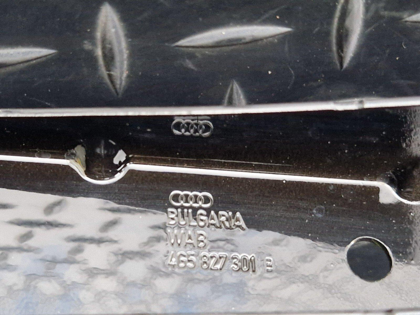 12-18 AUDI A6 C7 TAILGATE BOOT LID HINGE LEFT PASSENGER SIDE IN BLACK 4G5827301B