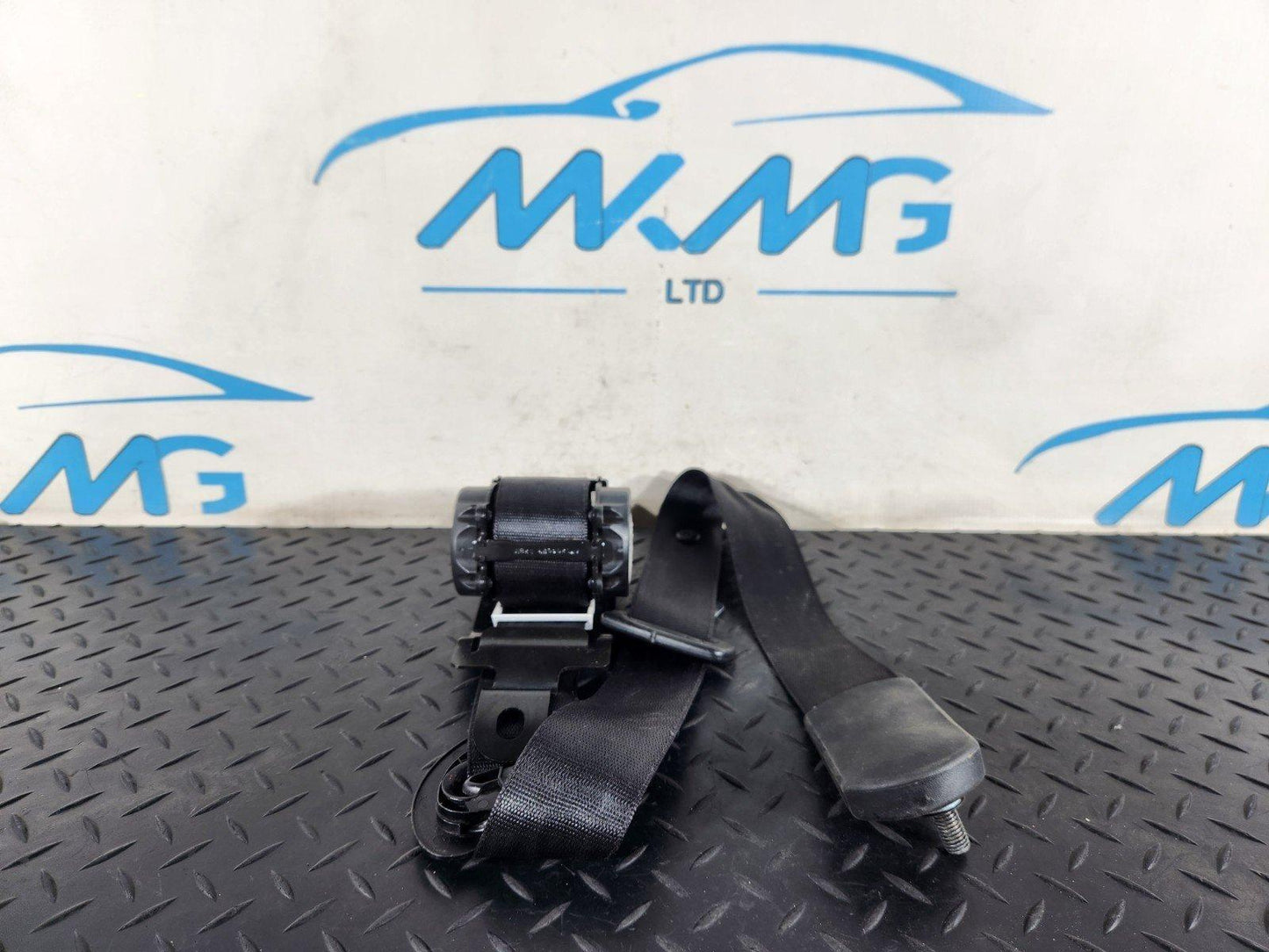 BMW X5 E70 SEAT BELT REAR LEFT PASSENGER SIDE 606345601C 602506500B