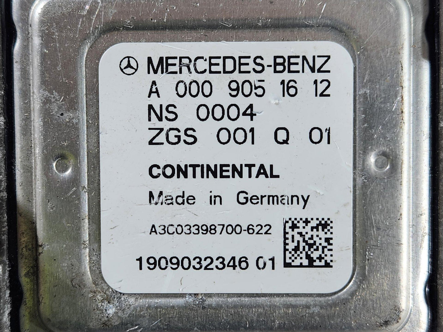 Mercedes-Benz E-Class W212 Genuine Lambda Oxygen Sensor A0009051612