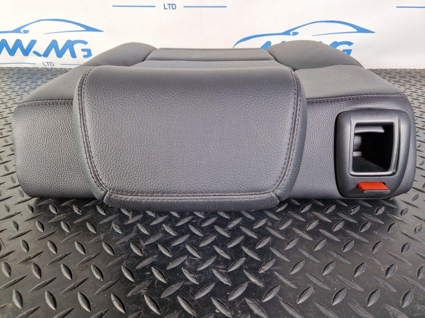 12-18 MERCEDES BENZ B-CLASS W246 REAR RIGHT LEATHER SEAT BACKREST BLACK