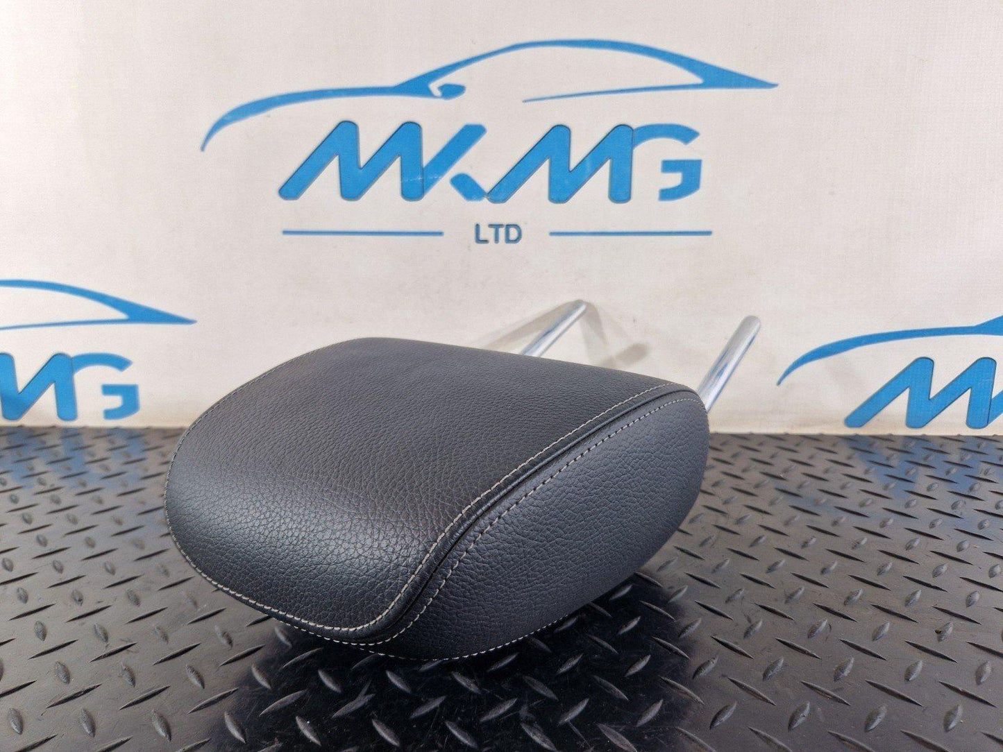 16-22 BMW X1 F48 GENUINE FRONT SEAT HEADREST FITS LEFT & RIGHT SIDE