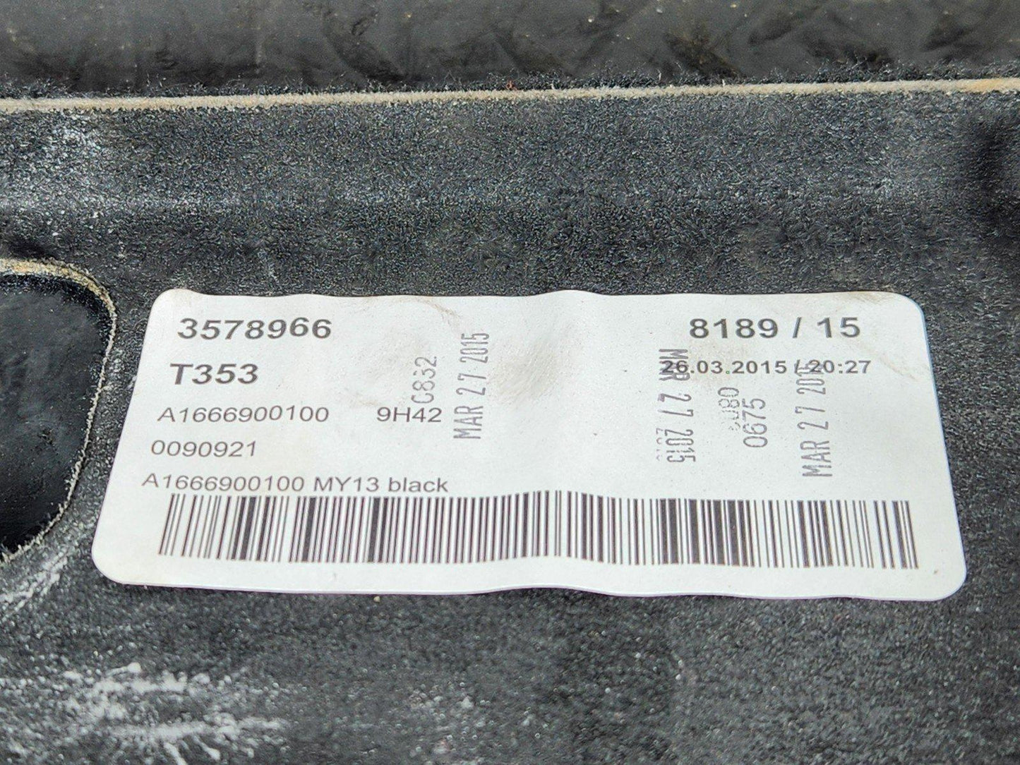 11-19 MERCEDES BENZ ML W166 OEM REAR LEFT N/S BOOT TRIM COVER PANEL A1666900100