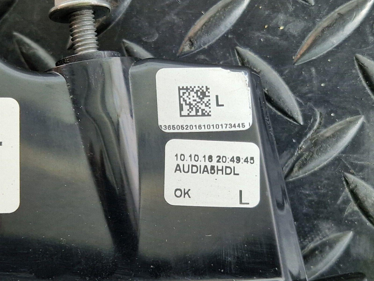 16-24 AUDI A5 F5 COUPE GENUINE REAR LEFT N/S TAILGATE INNER LED LIGHT 8W6945093C